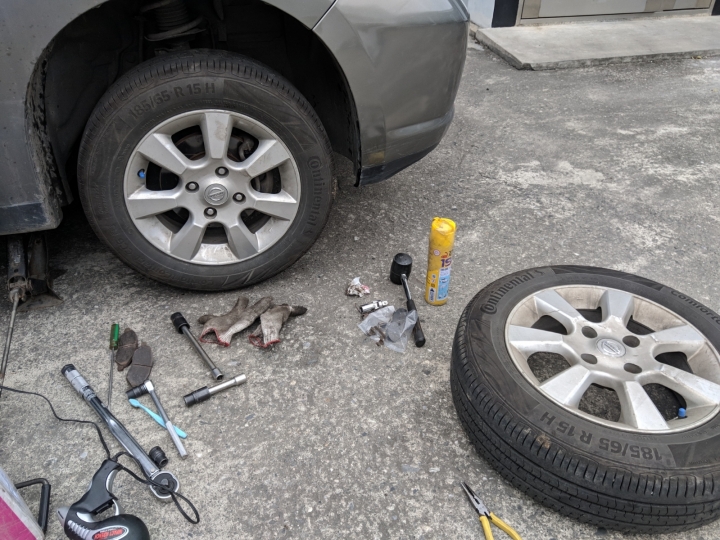 DIY調胎+換煞車皮