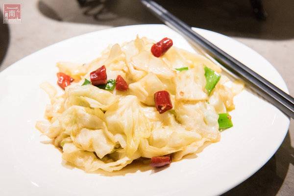 【台南美食】中國八大菜系台南也吃的到｜辣的有層次的湖南料理｜傳統湘菜料理~有你真好-湘菜沙龍