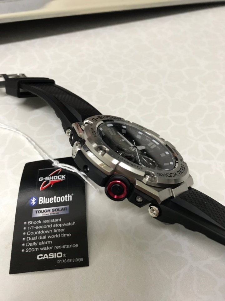 Casio GST-B100-1ADR 跨年開箱