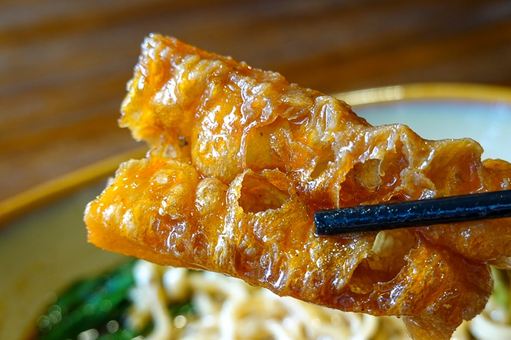 狂妄的國宴級牛肉麵！Michael前往掌門東豐店踢館Michael大廚！
