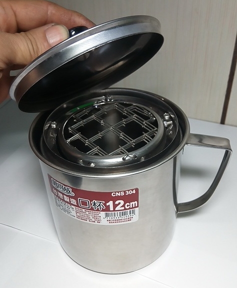 有趣的柴火消耗測試    (估算出多少柴火等於一瓶小瓦斯罐)