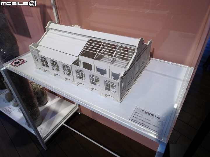 臺北市 中正區 三井物產株式會社北門倉庫 — 紛紛攘攘的嶄新古建築