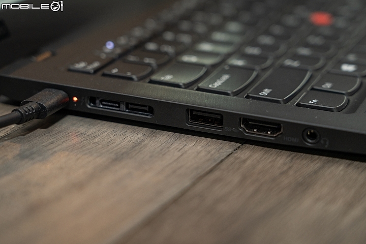 Lenovo 發表新一代 ThinkPad X1 Carbon 及 X1 Yoga 小改款卻有感！