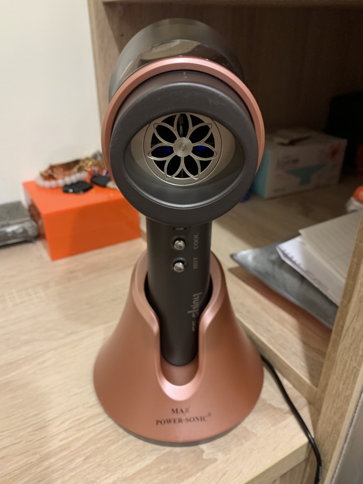 SS Shiny無線吹風機使用心得