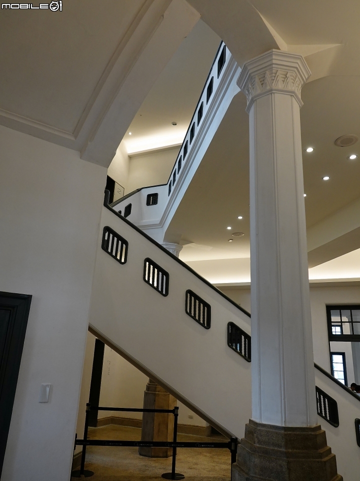 臺南市 中西區 臺南市美術館1館|原臺南警察署 — 由警察署變身的美術館