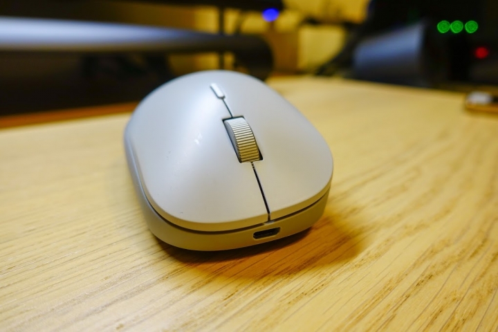 【開箱】新桌面迎新年:Probase X、指紋時尚鍵盤、精準滑鼠