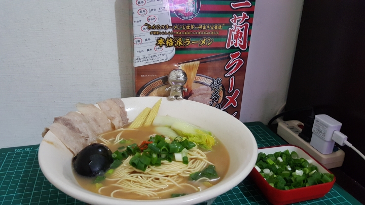 小南佛的一蘭拉麵