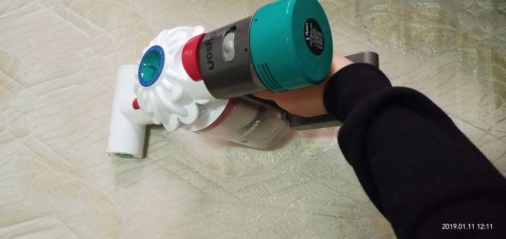 居家清潔的開掛神器!!! Dyson v7 mattress 除螨機  塵螨退散~!!