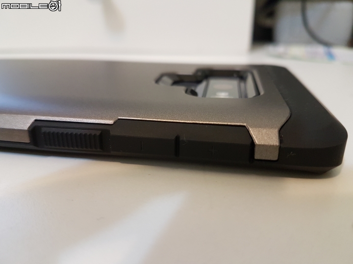 NOTE9換新衣服 SPIGEN Tough Armor 軍規防摔保護殼