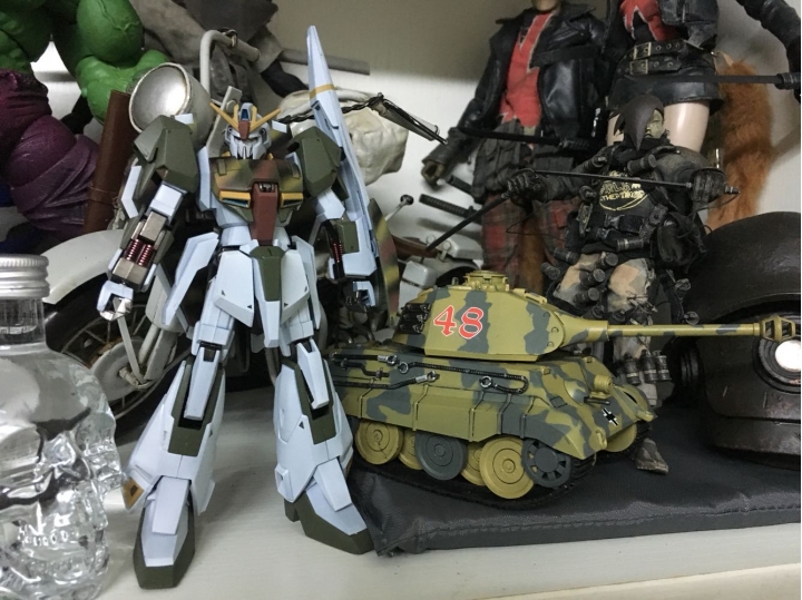2018年的手尾，昨晚终於完成了 Z gundam