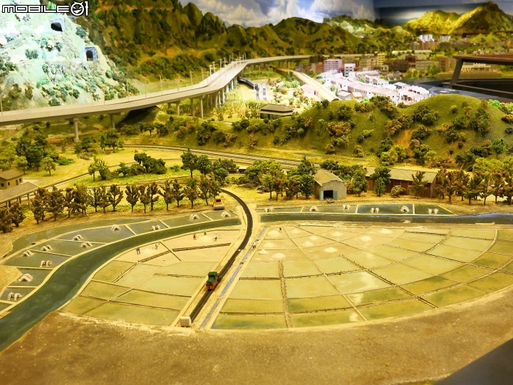 高雄市 鼓山區 哈瑪星台灣鐵道館 — 全臺最大鐵道模型，看個過癮，玩個過癮