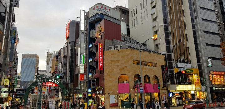 [2018.12.30-2019.01.01]兵庫県神戸市跨年散走之旅(嗯哼，大推神戶牛的鐵板燒太好吃啦！！！)