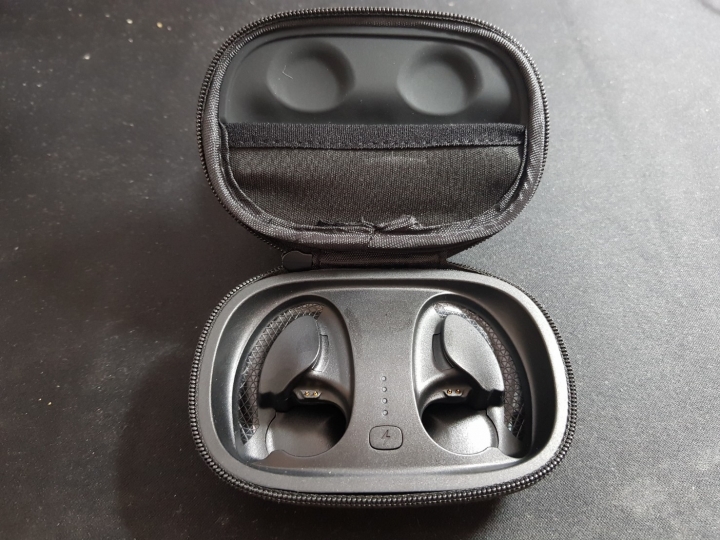 PLANTRONICS FIT3100 運動耳機使用後心得