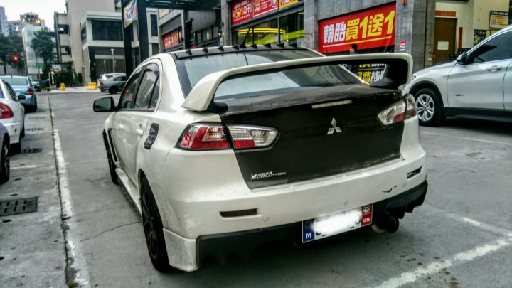 LANCER EVO