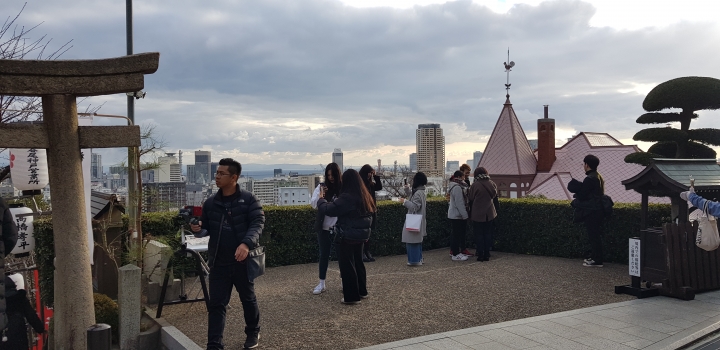 [2018.12.30-2019.01.01]兵庫県神戸市跨年散走之旅(嗯哼，大推神戶牛的鐵板燒太好吃啦！！！)