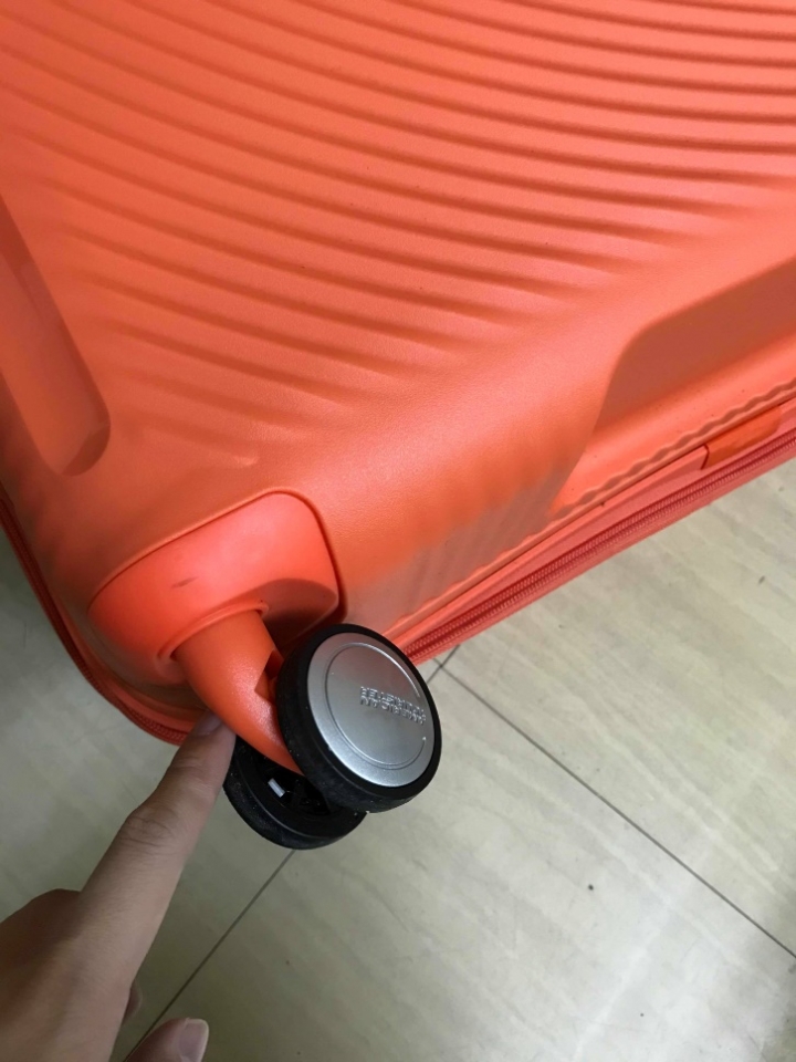 犒賞自己的禮物 AMERICAN TOURISTER