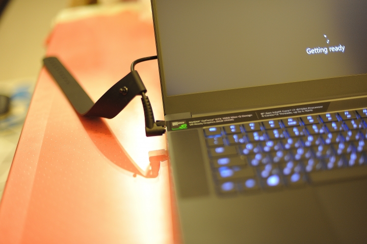 Razer BLADE 15 (2018版) 入門機型 SSD+2TB 簡易開箱