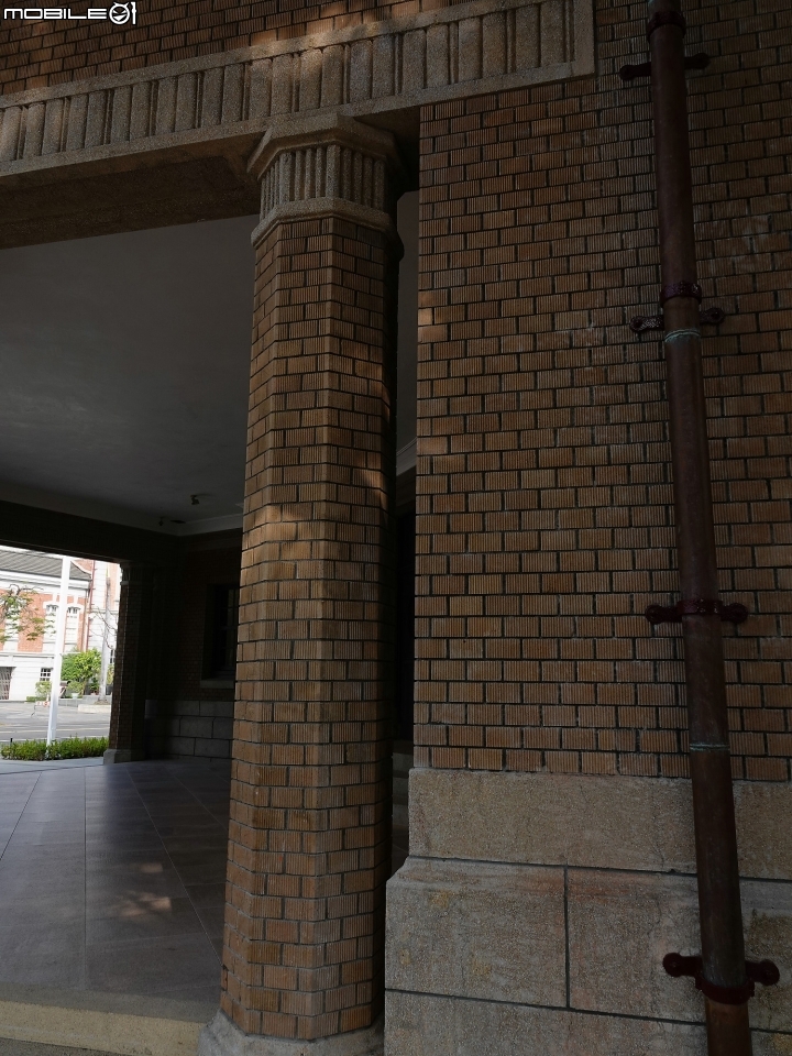 臺南市 中西區 臺南市美術館1館|原臺南警察署 — 由警察署變身的美術館