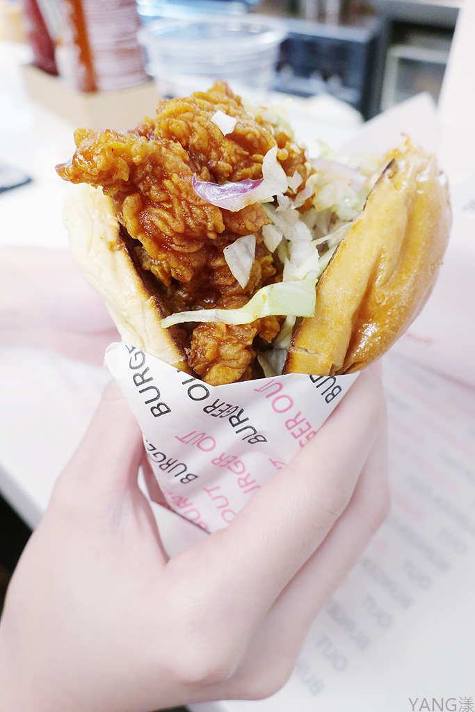 【信義區】BURGER OUT，美式炸雞漢堡大口吃