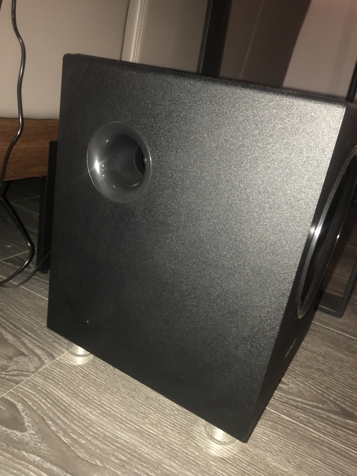 「Bass Max 低音箱SEEHOT」開箱文