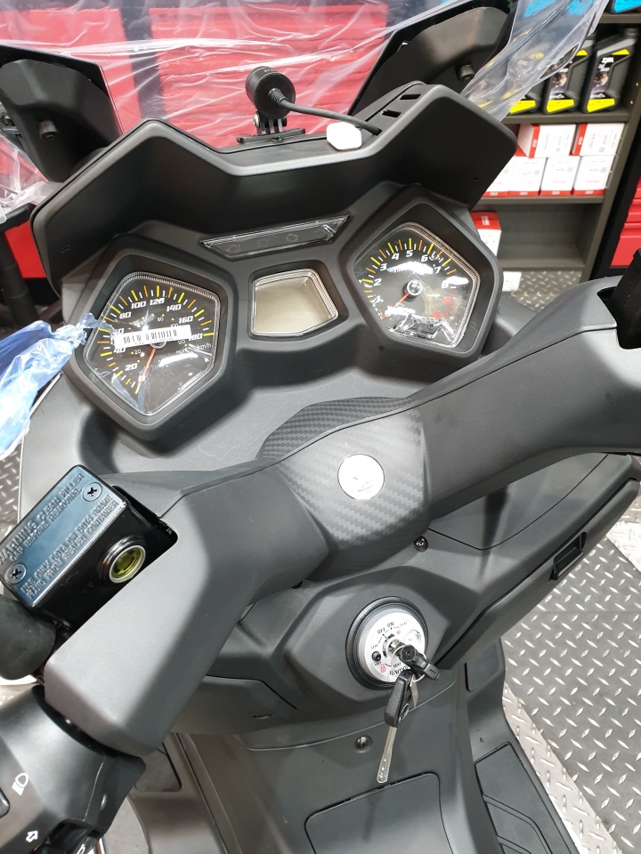 SYM JOYMAX Z 開箱