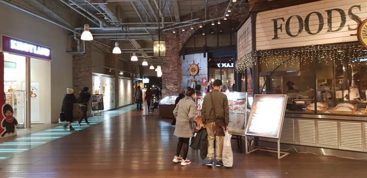 [2018.12.30-2019.01.01]兵庫県神戸市跨年散走之旅(嗯哼，大推神戶牛的鐵板燒太好吃啦！！！)