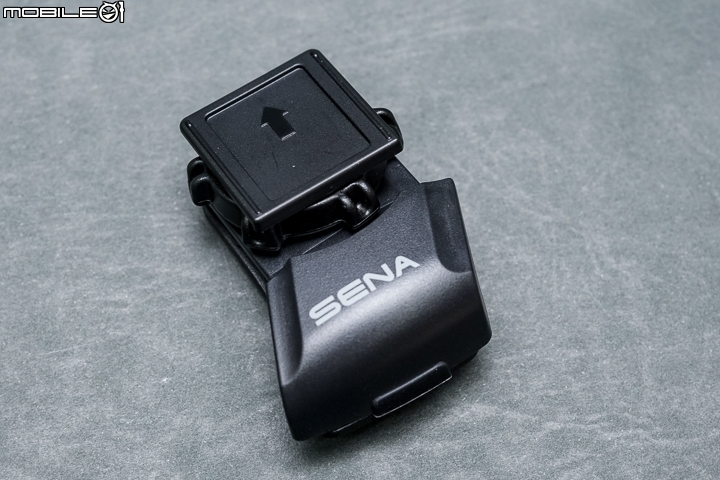 SENA 10C Pro 一體式藍牙耳機行車記錄器試用 雙機合併頂規表現