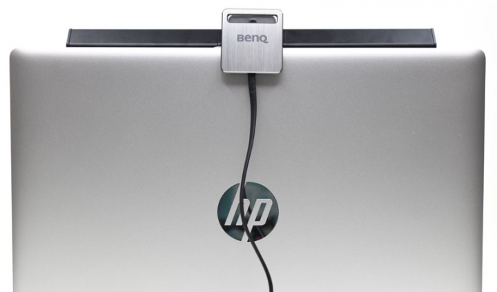 BenQ WiT ScreenBar Lite筆電智能掛燈開箱
