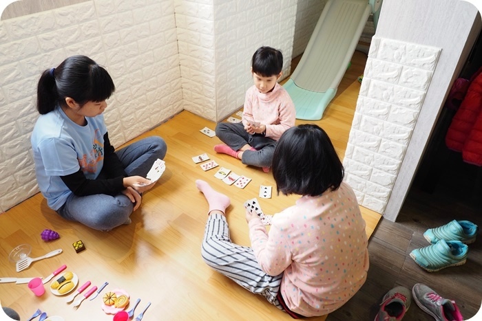 ▋熊與喵咖啡 ▋姐妹淘的午茶時光vs爸媽放鬆的好地方,也是親子友善空間,停車超方便喔!