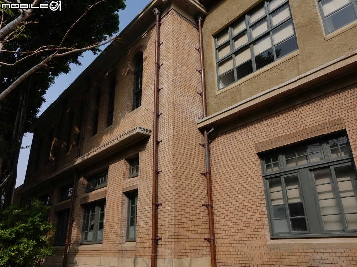 臺南市 中西區 臺南市美術館1館|原臺南警察署 — 由警察署變身的美術館