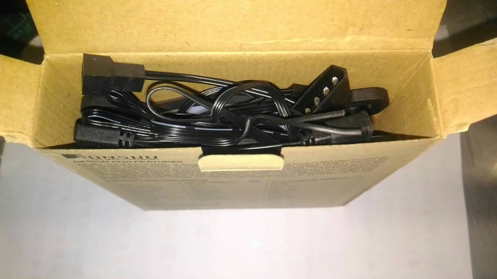 [開箱]JONSBO 日蝕 PLUS FR-601 RGB 風扇