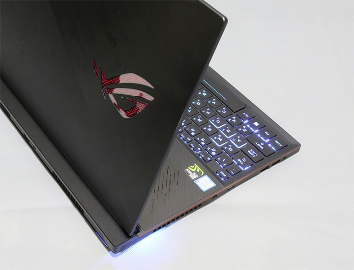 ROG Zephyrus S GX531 – 捏一把衝西風之神S！