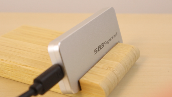 21 分鐘 SSD 連續讀寫狂操不掉速！ TEKQ 583 Superfast