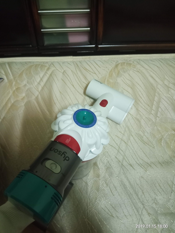 居家清潔的開掛神器!!! Dyson v7 mattress 除螨機  塵螨退散~!!