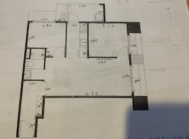 ［請教］客廳主臥配置的問題