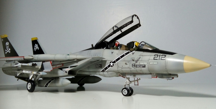 Hasegawa 長谷川  1/48 F-14 TOMCAT 雄貓式戰鬥機