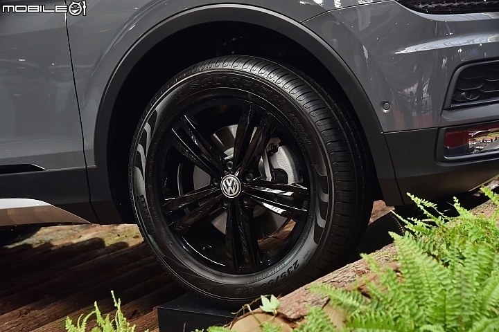 【國內新訊】VW Tiguan Offroad特仕版136.8萬起，添增多項黑色配件！(附上VW一月購車優惠訊息)