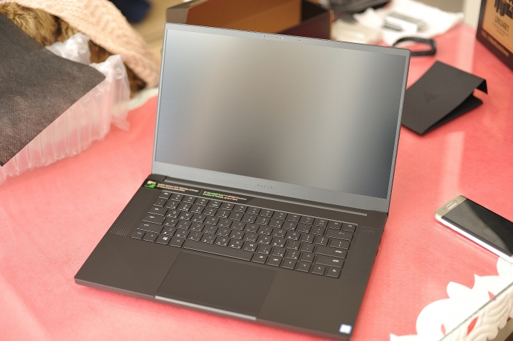 Razer BLADE 15 (2018版) 入門機型 SSD+2TB 簡易開箱