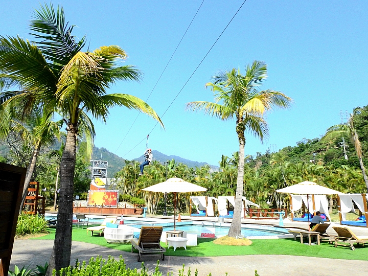 靉靆台南之旅4天3夜行程(2017年3月24日至27日)，特別介紹玄空法寺及趣淘漫遊。