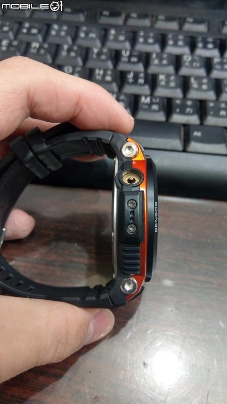 [開箱] 最耐用的Android 智慧錶 Casio PRO TREK WSD-F30 開箱分享
