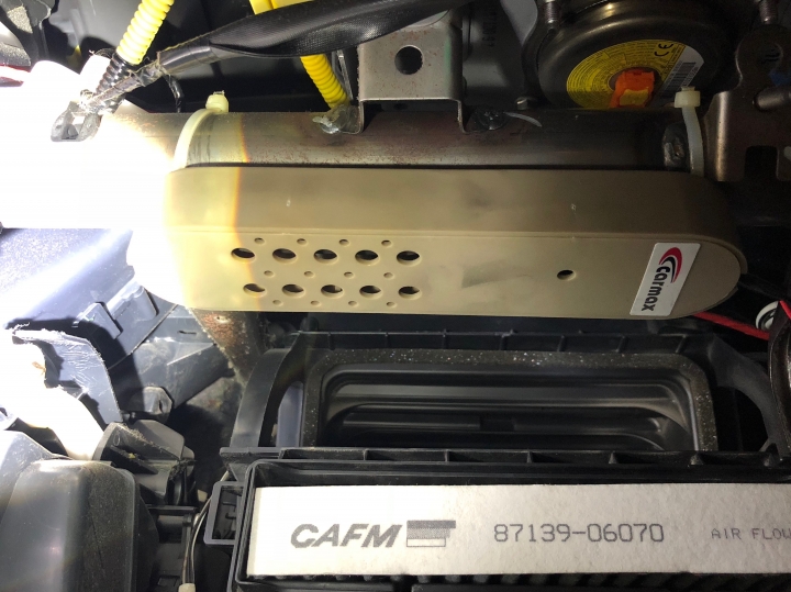 Camry 2.5E O3 臭氧負離子清淨機自行更換經驗分享
