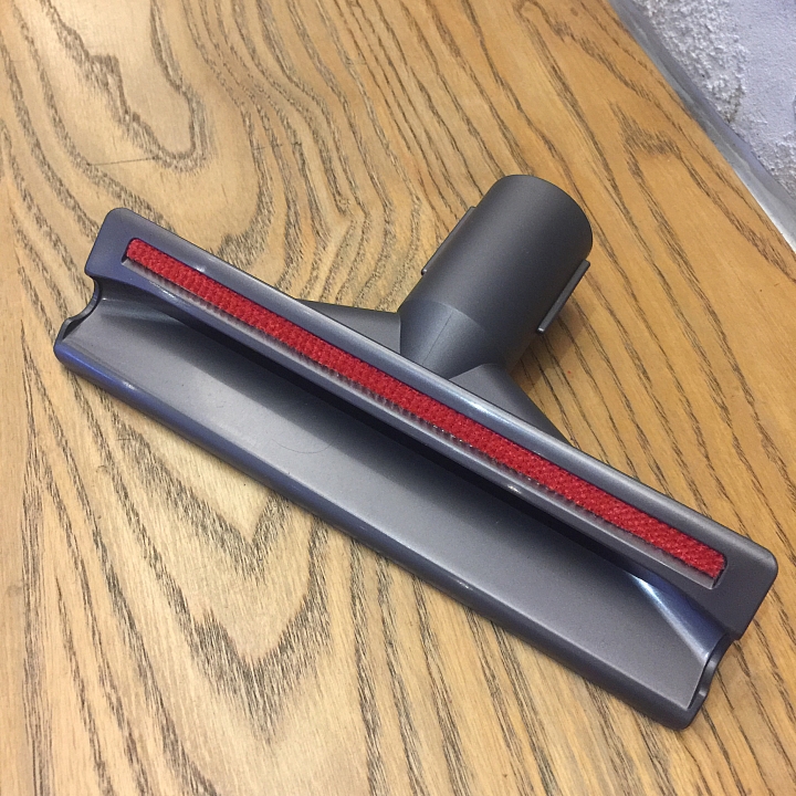 [開箱] Dyson V7 mattress 的進擊 讓塵螨無所遁形