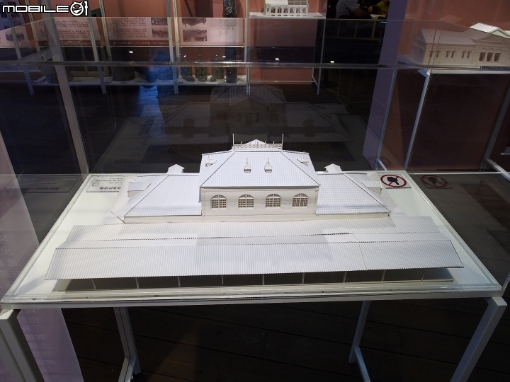 臺北市 中正區 三井物產株式會社北門倉庫 — 紛紛攘攘的嶄新古建築