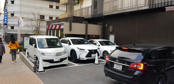 [2018.12.30-2019.01.01]兵庫県神戸市跨年散走之旅(嗯哼，大推神戶牛的鐵板燒太好吃啦！！！)