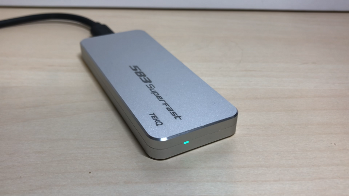 21 分鐘 SSD 連續讀寫狂操不掉速！ TEKQ 583 Superfast