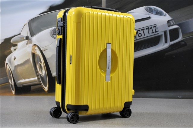 保時捷訂製款Rimowa…好看