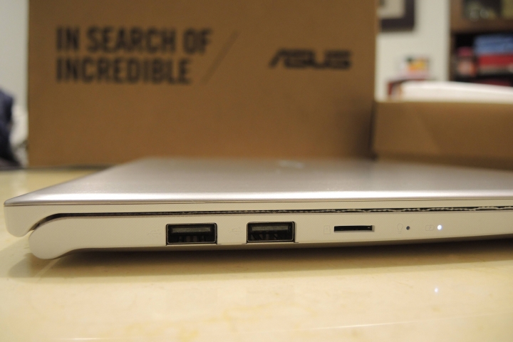ASUS VivoBook S15 購入第一台自己買的筆電開箱