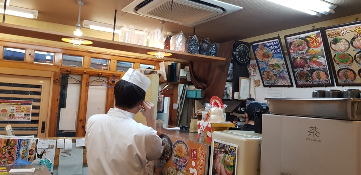 [2018.12.30-2019.01.01]兵庫県神戸市跨年散走之旅(嗯哼，大推神戶牛的鐵板燒太好吃啦！！！)