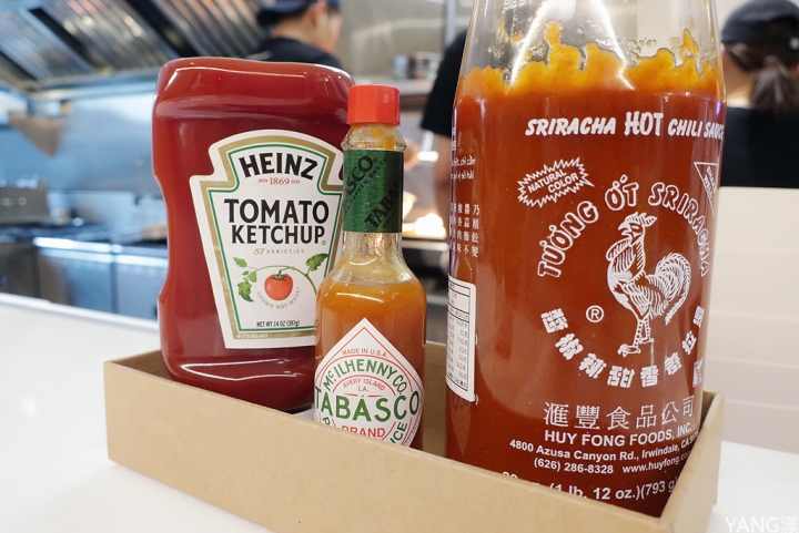 【信義區】BURGER OUT，美式炸雞漢堡大口吃