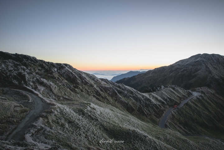 走在雲端上看見台灣之美–合歡主峰看日出